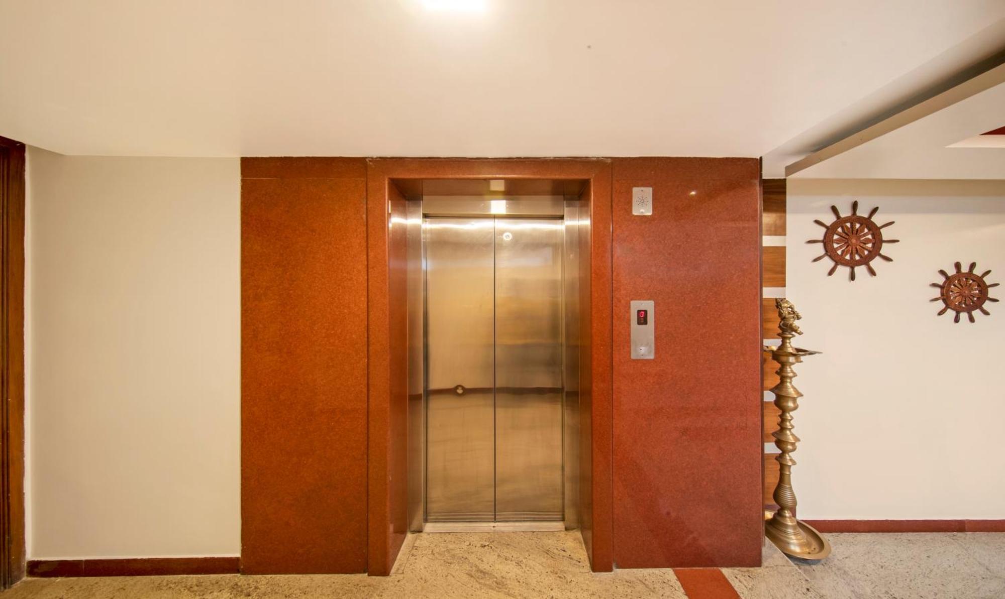 Treebo Sam Residency Hotel Coimbatore Ngoại thất bức ảnh